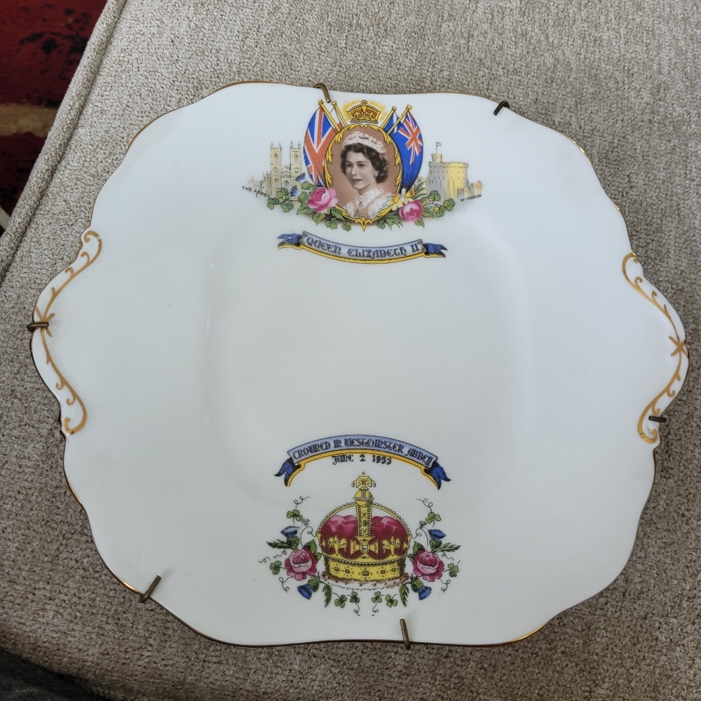 1953 Queen Elizabeth's   Commemorative Plate